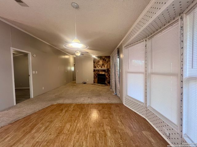 445 South Trail, Pleasanton, TX 78064