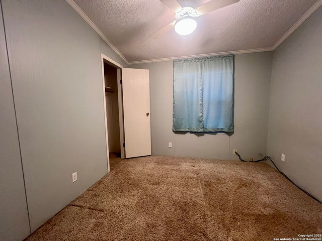 445 South Trail, Pleasanton, TX 78064