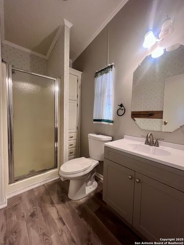 445 South Trail, Pleasanton, TX 78064