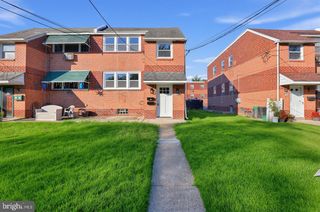 121 RUTLEDGE AVE #APT B, Folsom, PA 19033