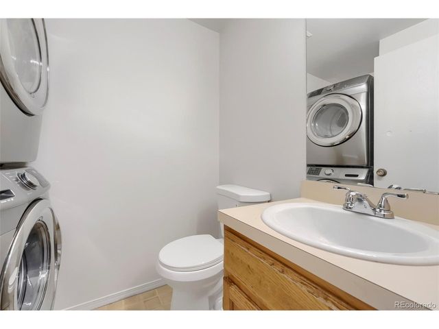 1543 S Ouray Cir C, Aurora, CO 80017
