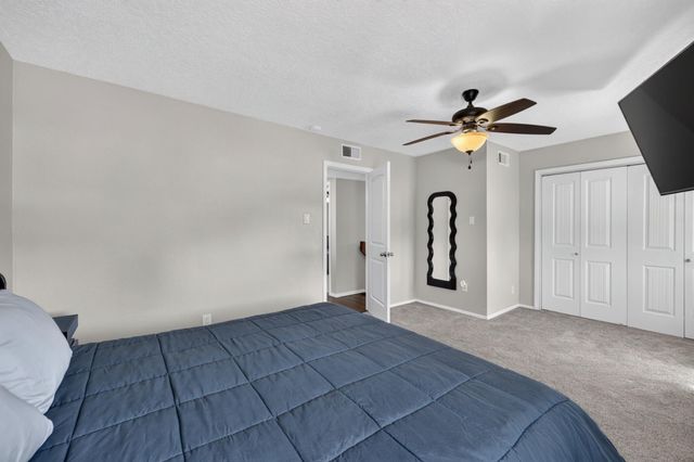609 Grecian Lane NW, Albuquerque, NM 87107