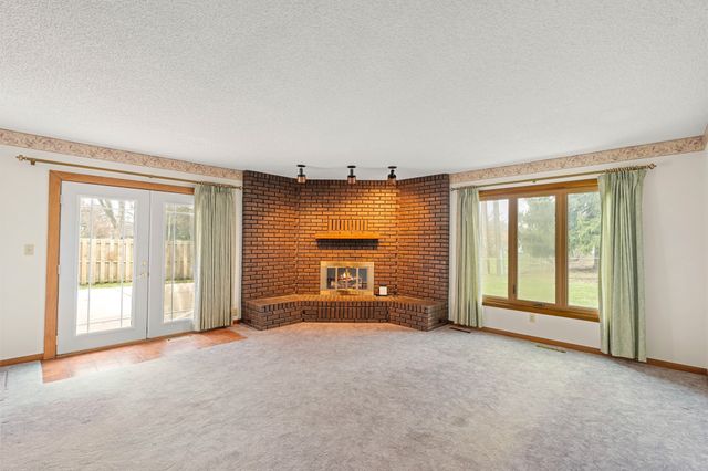 2311 Northwestern Avenue, Ames, IA 50010