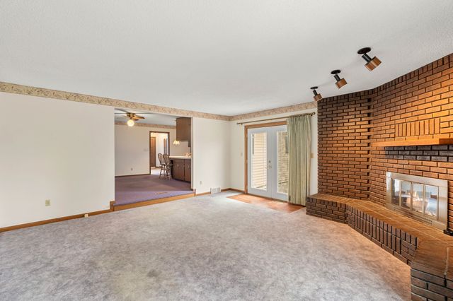 2311 Northwestern Avenue, Ames, IA 50010