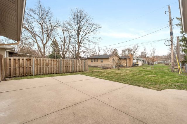 2311 Northwestern Avenue, Ames, IA 50010