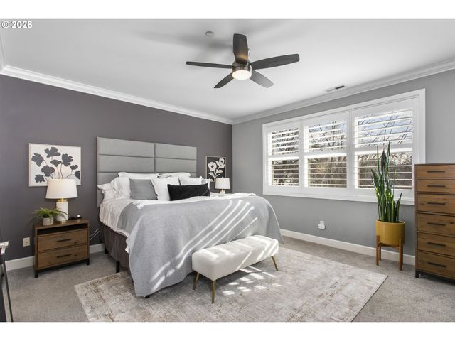 1936 Nw OVERTON St, Portland, OR 97209