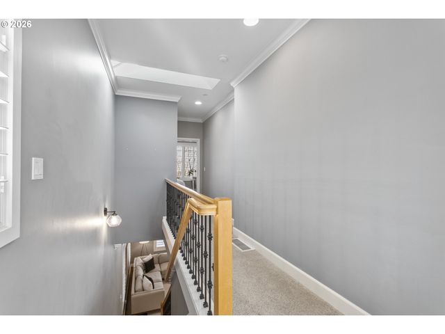 1936 Nw OVERTON St, Portland, OR 97209