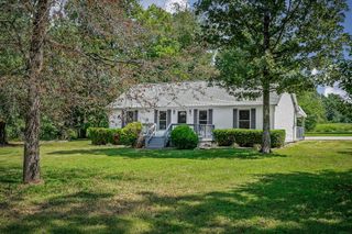 682 New Bildad Rd, Smithville, TN 37166