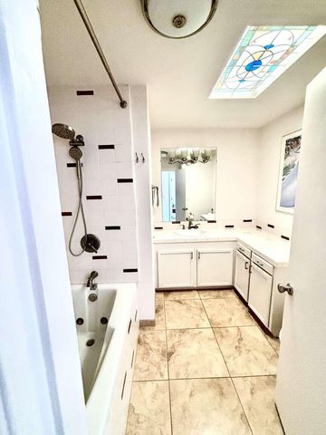 7433 El Morro Road NE, Albuquerque, NM 87109