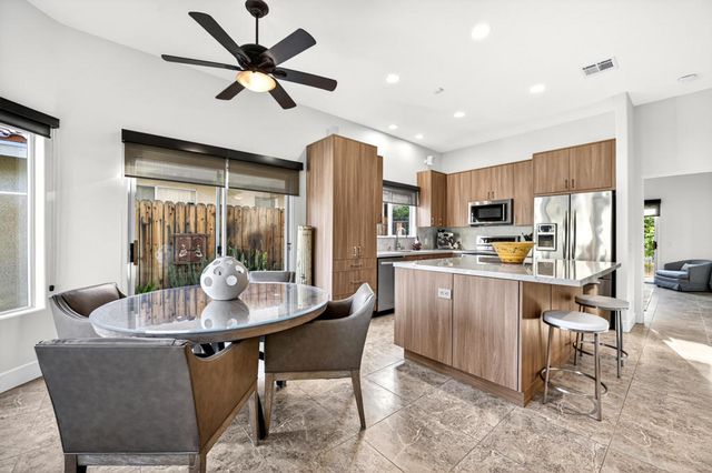 53605 Avenida Navarro, La Quinta, CA 92253