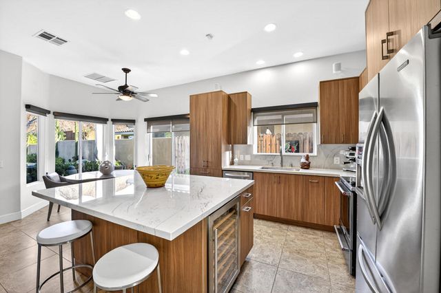 53605 Avenida Navarro, La Quinta, CA 92253