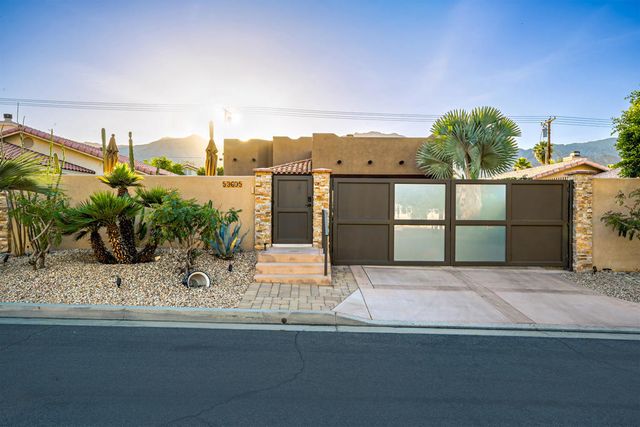 53605 Avenida Navarro, La Quinta, CA 92253