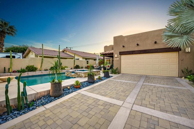 53605 Avenida Navarro, La Quinta, CA 92253