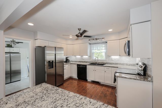 176 Stanton Street, Manchester, NH 03103