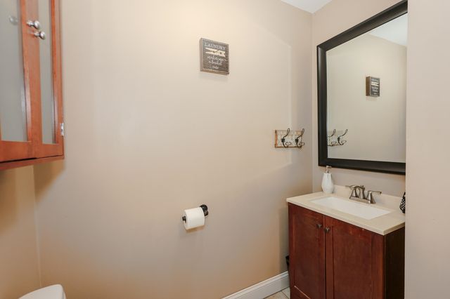 176 Stanton Street, Manchester, NH 03103