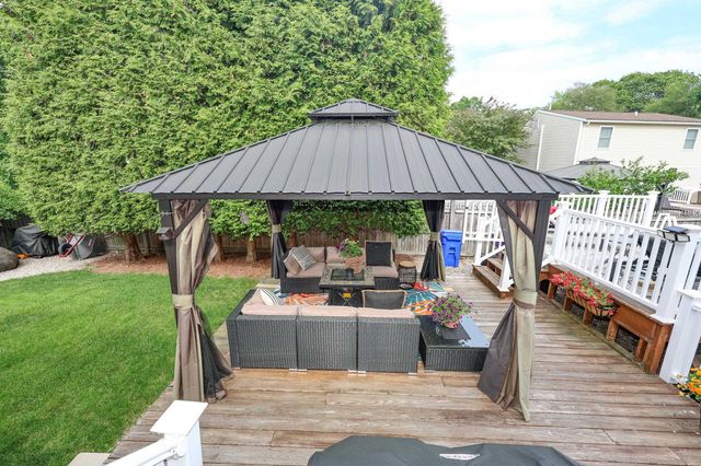 176 Stanton Street, Manchester, NH 03103
