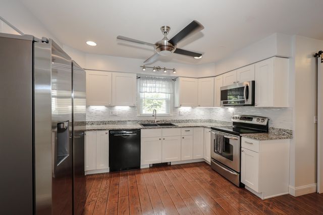 176 Stanton Street, Manchester, NH 03103