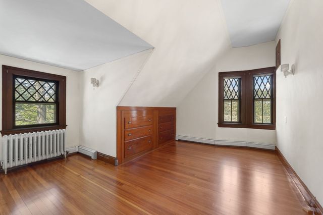 56 Vinton Street 6, Melrose, MA 02176
