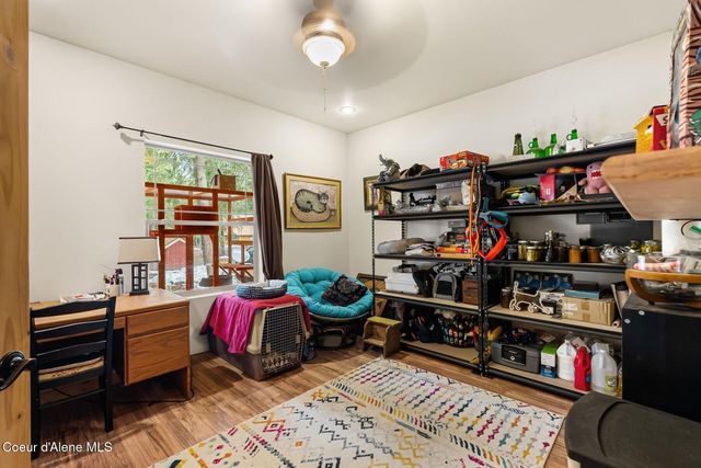 870 Samuels RD, Sandpoint, ID 83864