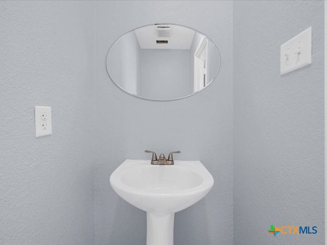 3705 Basset Drive, Killeen, TX 76543