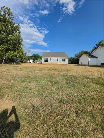 37 millwell, Maryland Heights, MO 63043