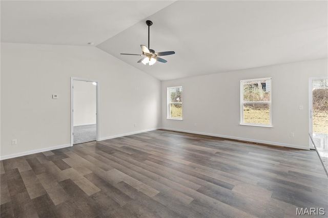 37 millwell, Maryland Heights, MO 63043