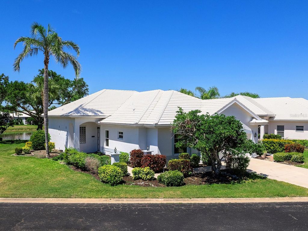 643 CROSSFIELD CIRCLE 13, Venice, FL 34293