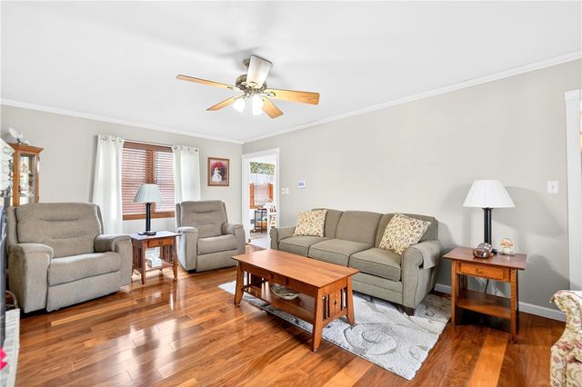 112 CIRCLE DRIVE, Irwin, PA 15642