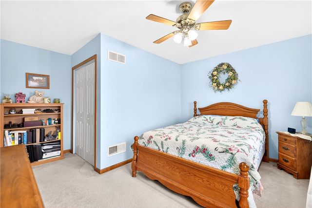 112 CIRCLE DRIVE, Irwin, PA 15642