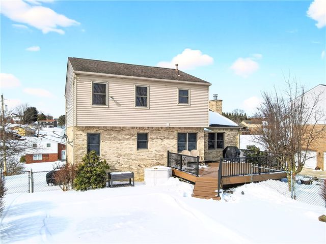 112 CIRCLE DRIVE, Irwin, PA 15642