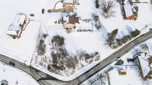 112 CIRCLE DRIVE, Irwin, PA 15642