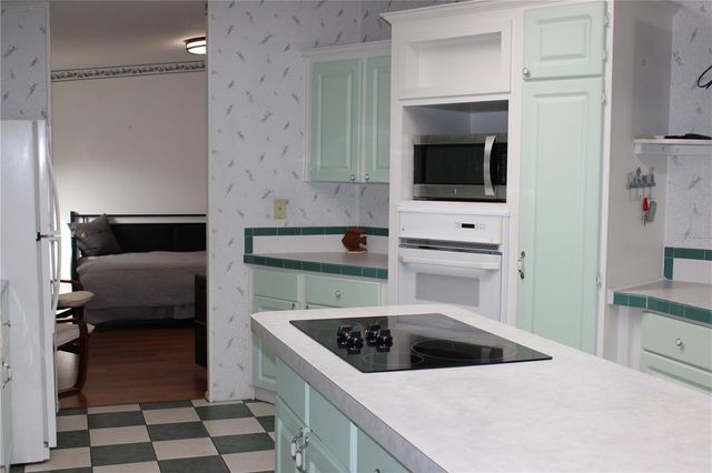 709 HELMSMEN LANE, Edgewater, FL 32141