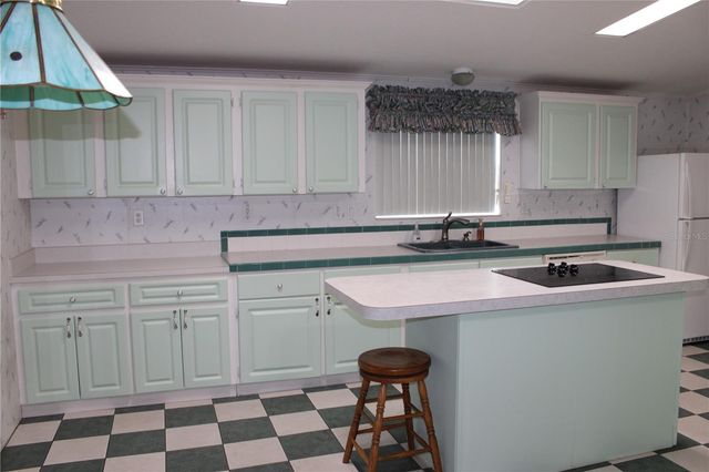 709 HELMSMEN LANE, Edgewater, FL 32141