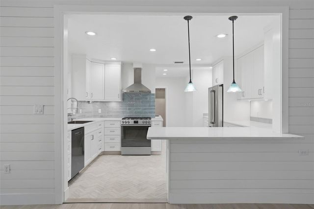 2906 PASS A GRILLE WAY, St Pete Beach, FL 33706