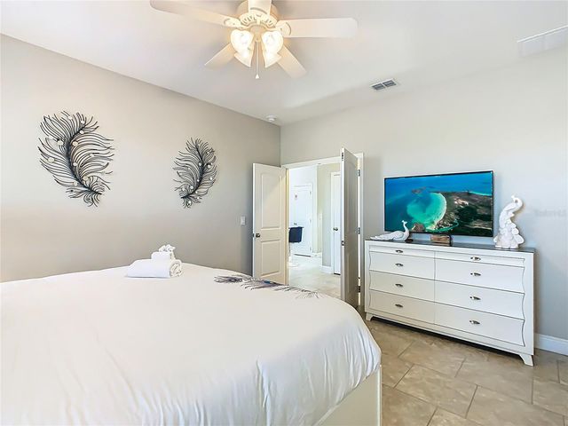 5128 OAKBOURNE AVENUE, Davenport, FL 33837