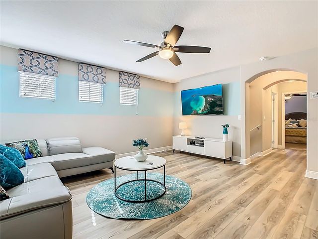 5128 OAKBOURNE AVENUE, Davenport, FL 33837