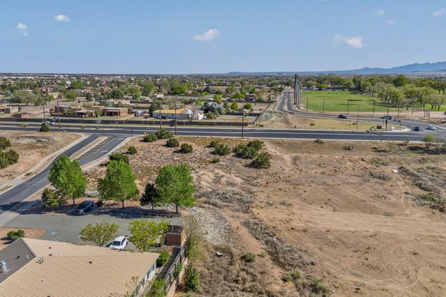 6753 Airport Road, Santa Fe, NM 87507