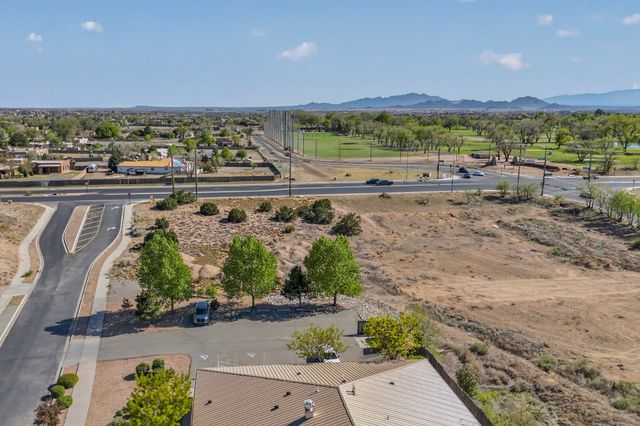 6753 Airport Road, Santa Fe, NM 87507