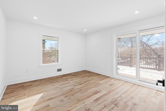 1355 LONGFELLOW ST NW, Washington, DC 20011