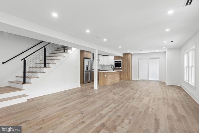 1355 LONGFELLOW ST NW, Washington, DC 20011