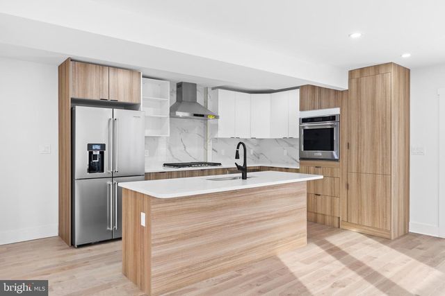 1355 LONGFELLOW ST NW, Washington, DC 20011