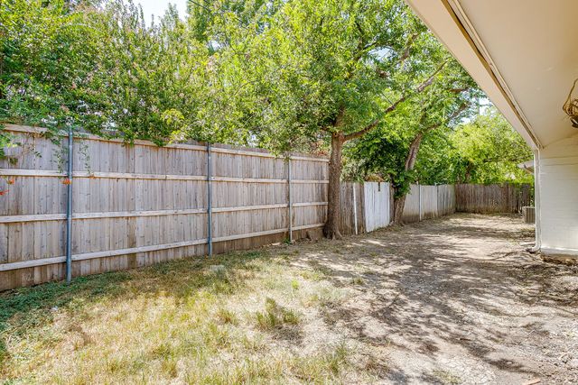 7017 Betsy Ross Court, Watauga, TX 76148