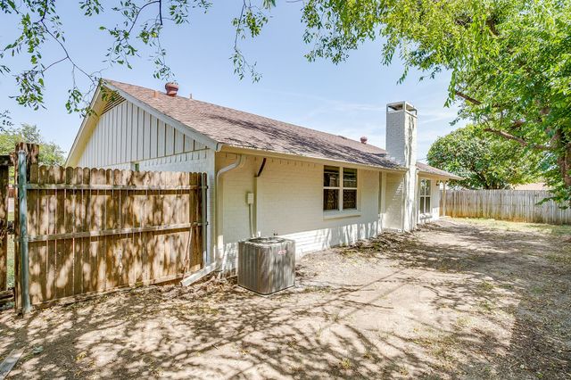 7017 Betsy Ross Court, Watauga, TX 76148