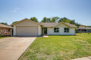 7017 Betsy Ross Court, Watauga, TX 76148