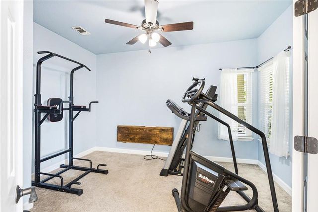 6314 Emerald Dr, Rocklin, CA 95677