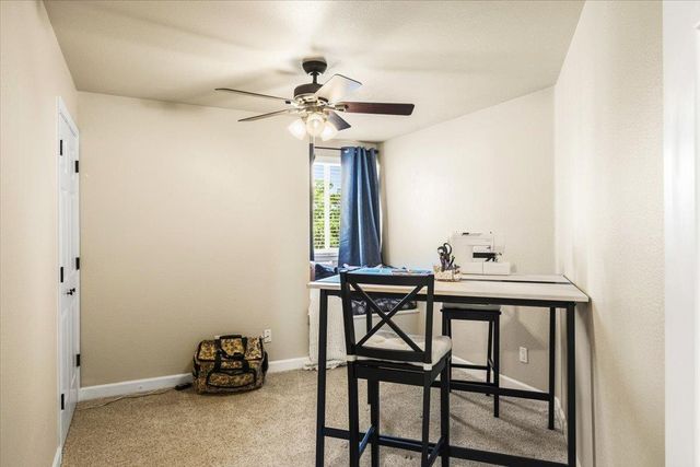 6314 Emerald Dr, Rocklin, CA 95677