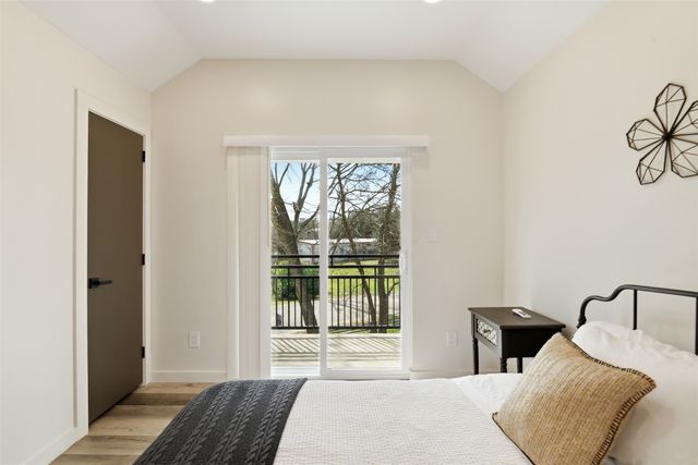 521 York Street, Athens, TX 75751