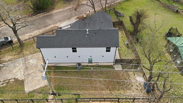 521 York Street, Athens, TX 75751