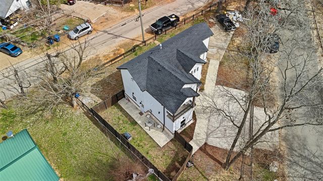 521 York Street, Athens, TX 75751