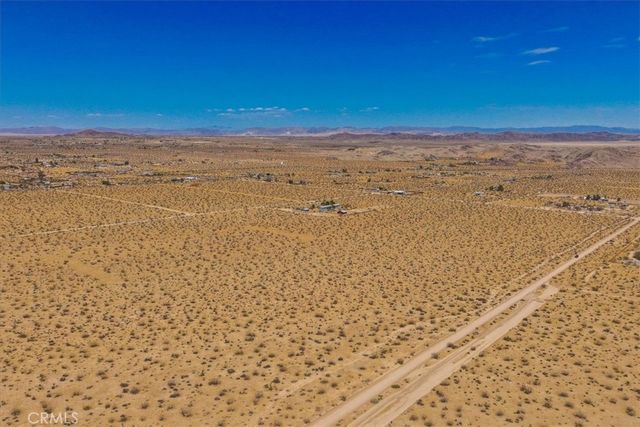 6 Sunflower Drive, Joshua Tree, CA 92284